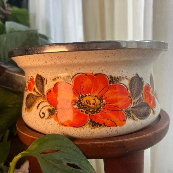 Vintage Sanko Enamel Pot | Japanese Enamelware | Retro Orange Floral Saucepan - Picture 2 of 6